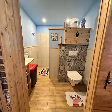 Tiny House At Sedliacky Dvor - Dom wakacyjny Brezno