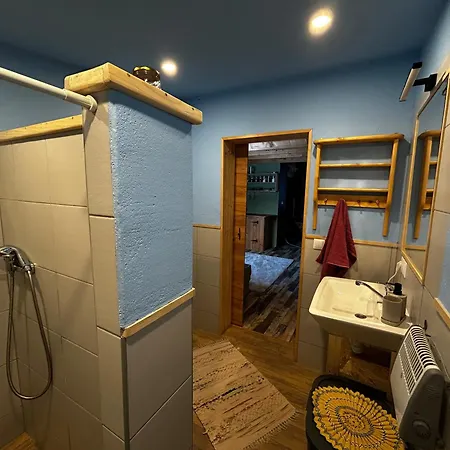 Tiny House At Sedliacky Dvor -