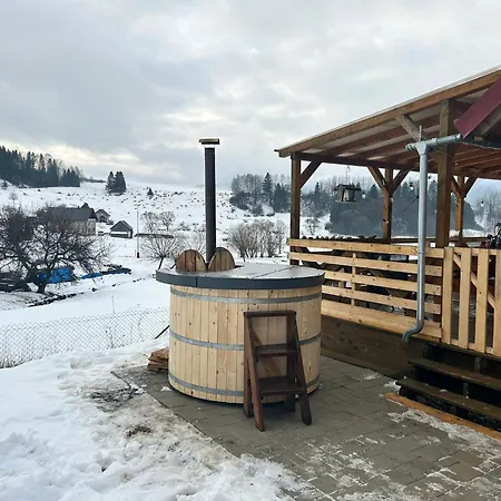 Tiny House At Sedliacky Dvor - 別荘